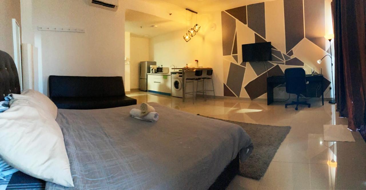Warm Stay At Trefoil Setia Alam Dış mekan fotoğraf